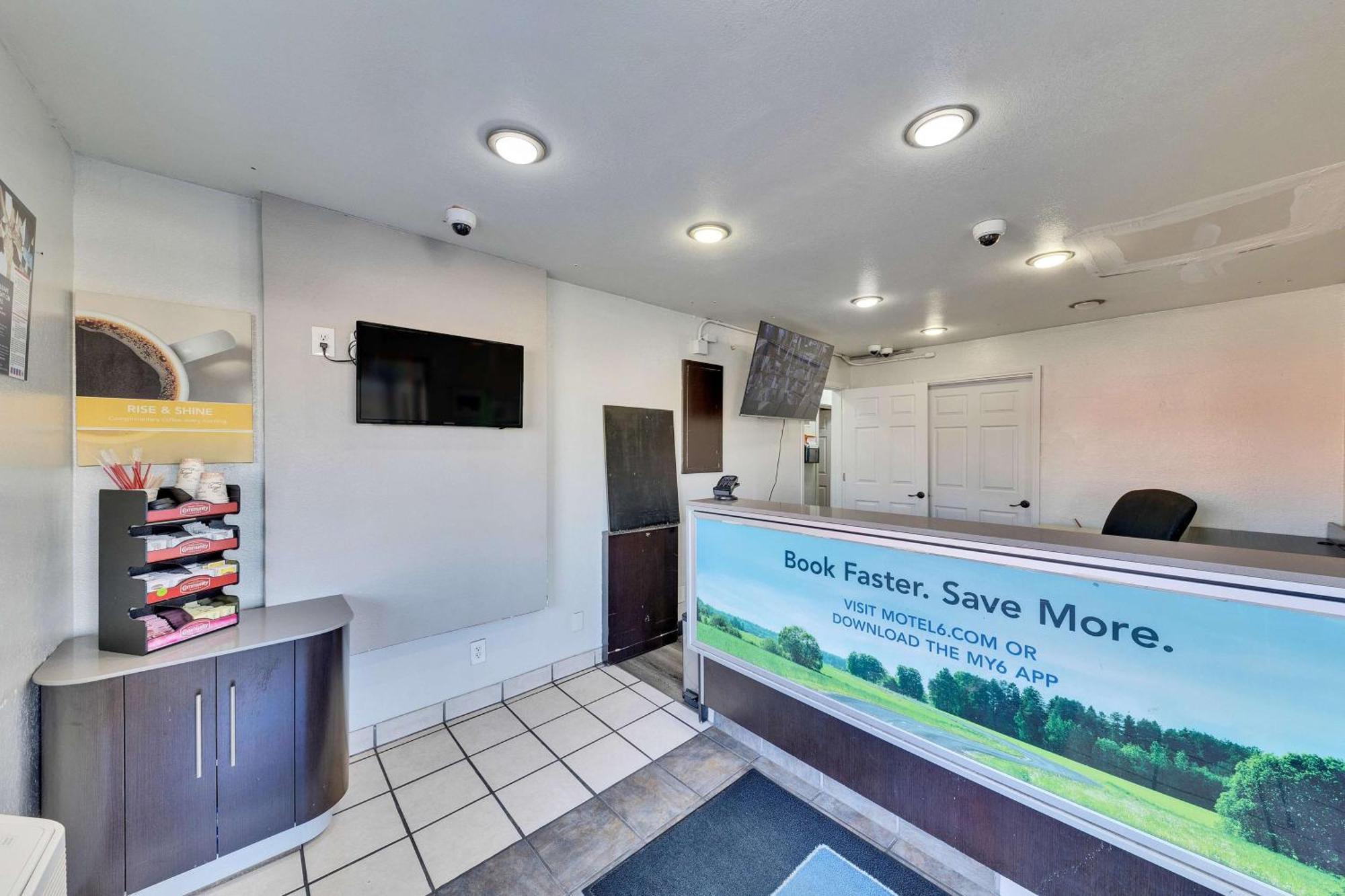 Motel 6-Austin, Tx - Airport - South Εξωτερικό φωτογραφία