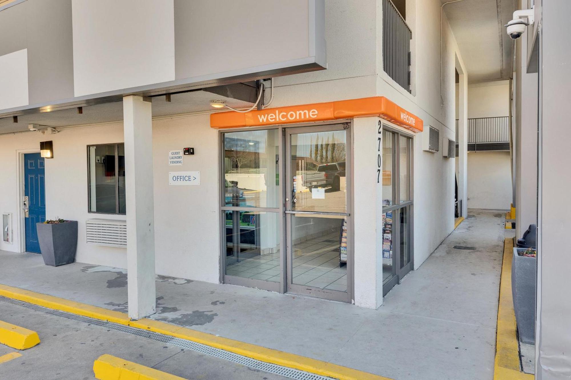 Motel 6-Austin, Tx - Airport - South Εξωτερικό φωτογραφία