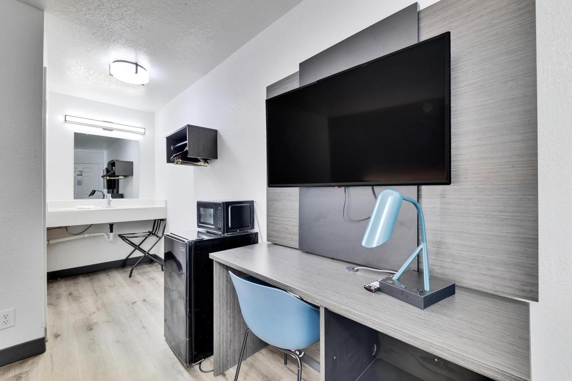 Motel 6-Austin, Tx - Airport - South Εξωτερικό φωτογραφία